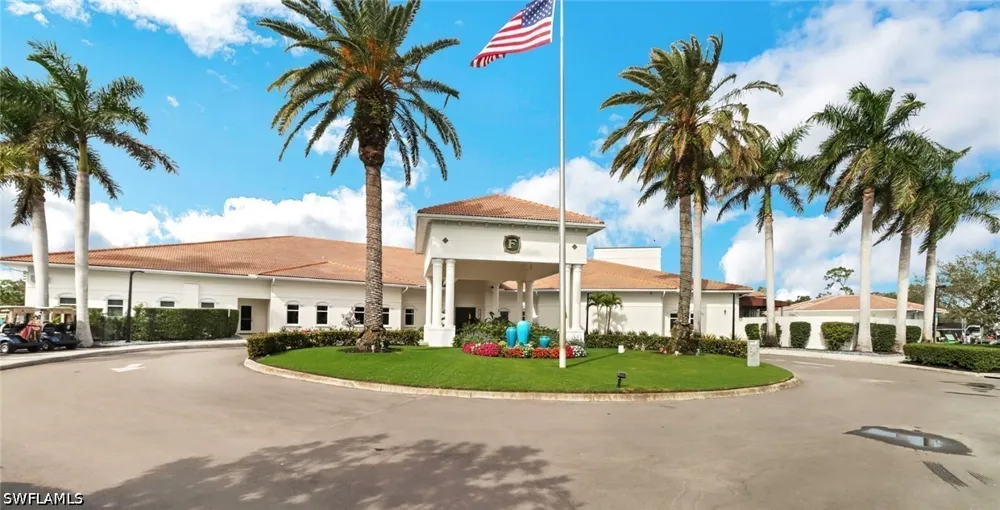 Foxfire Lane #109 Naples, FL 34104