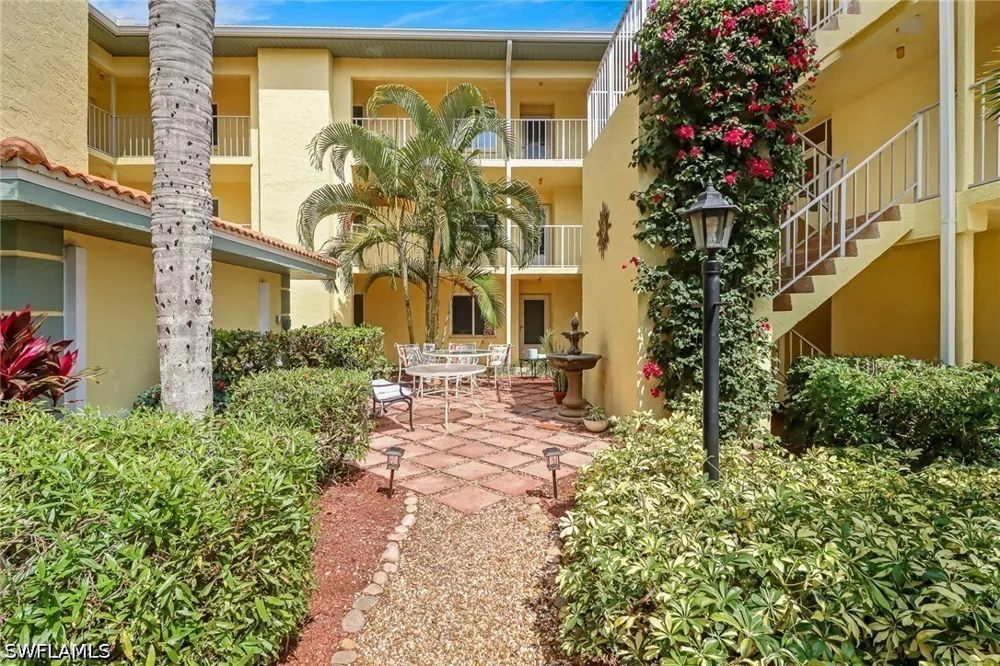 Foxfire Lane #109 Naples, FL 34104