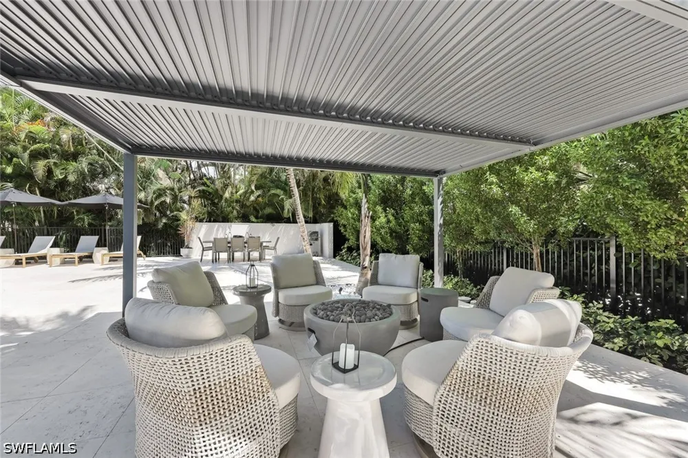 Sandpiper Street Naples, FL 34102