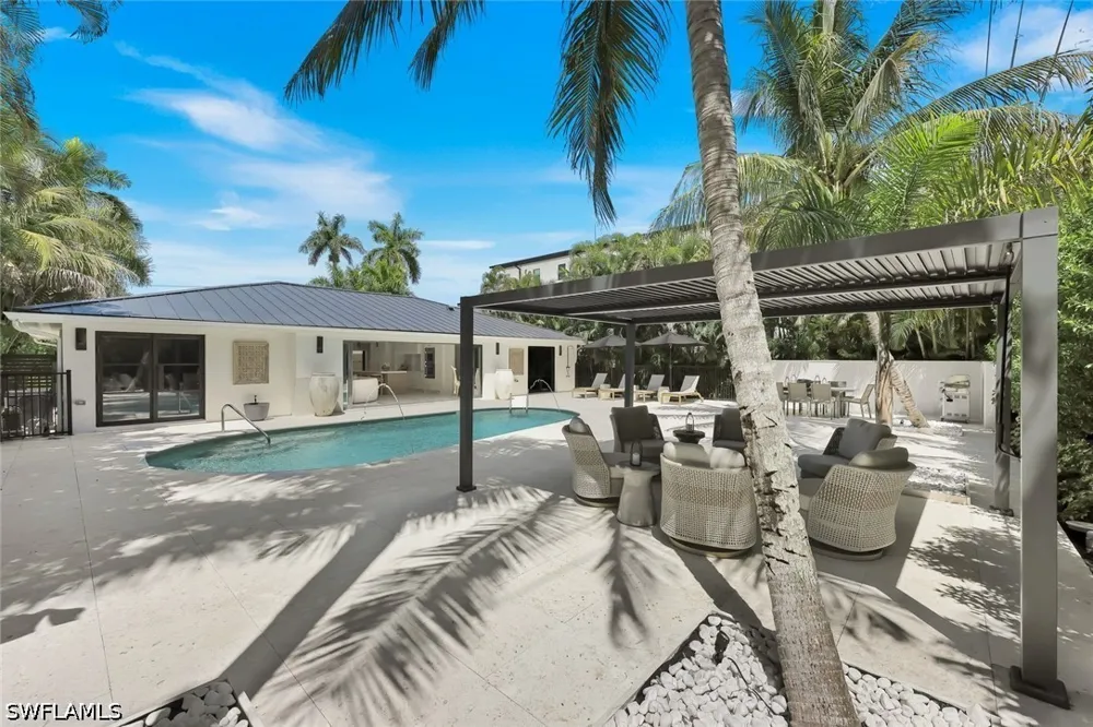 Sandpiper Street Naples, FL 34102