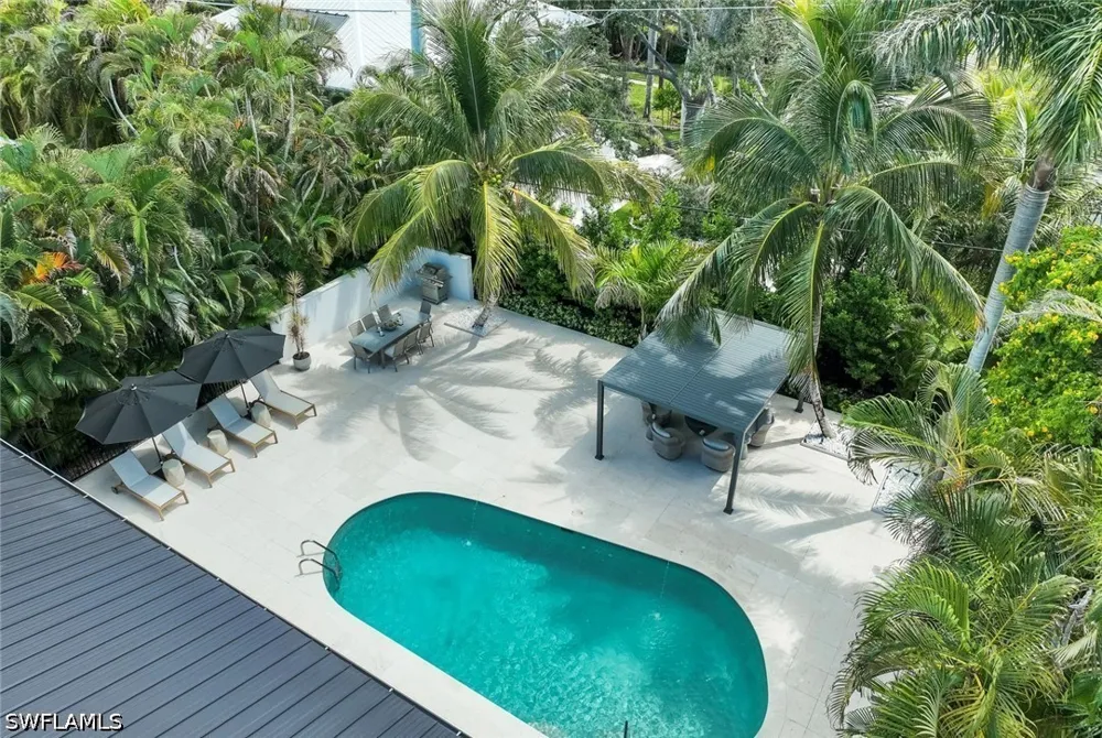 Sandpiper Street Naples, FL 34102