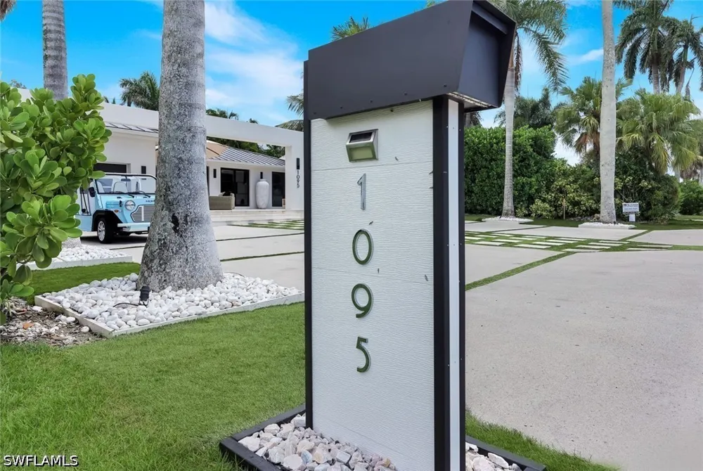 Sandpiper Street Naples, FL 34102