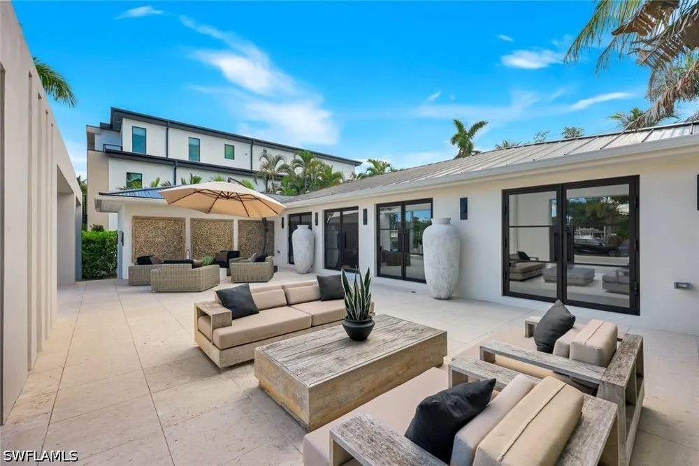 Sandpiper Street Naples, FL 34102