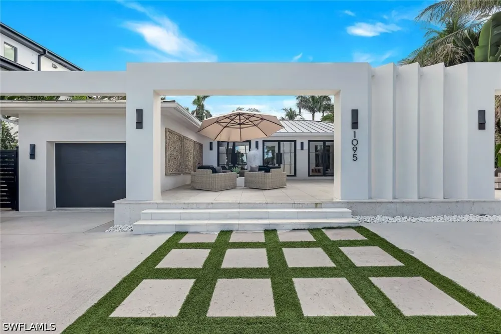 Sandpiper Street Naples, FL 34102