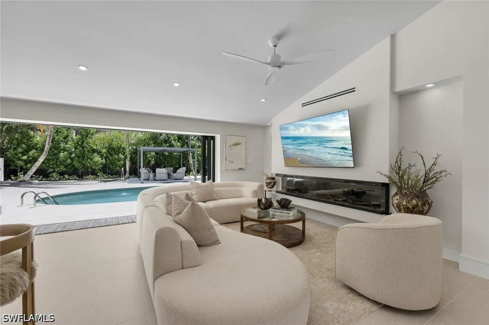 Sandpiper Street Naples, FL 34102