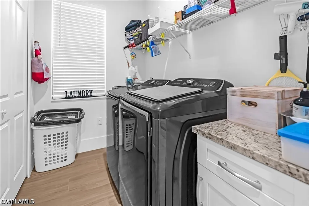 12th Avenue NE Naples, FL 34120