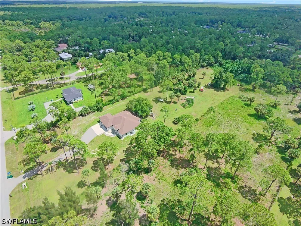 12th Avenue NE Naples, FL 34120