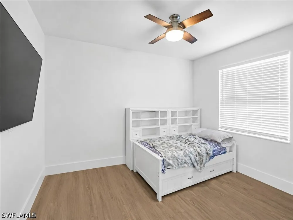 12th Avenue NE Naples, FL 34120