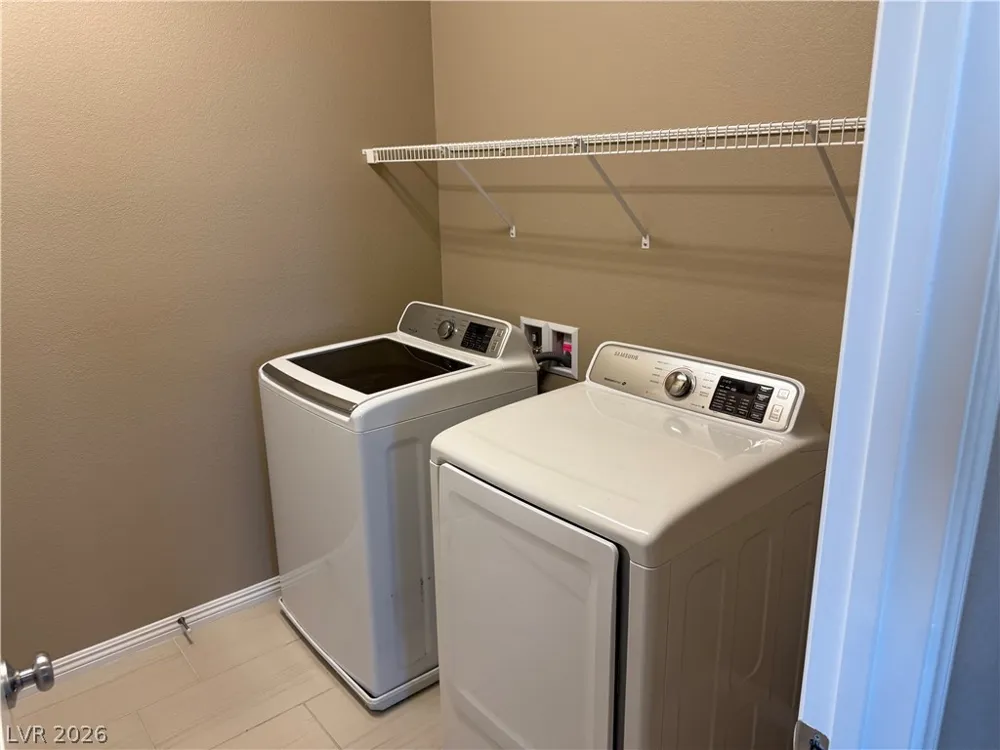 921 Riverlawn Place Las Vegas, NV 89138