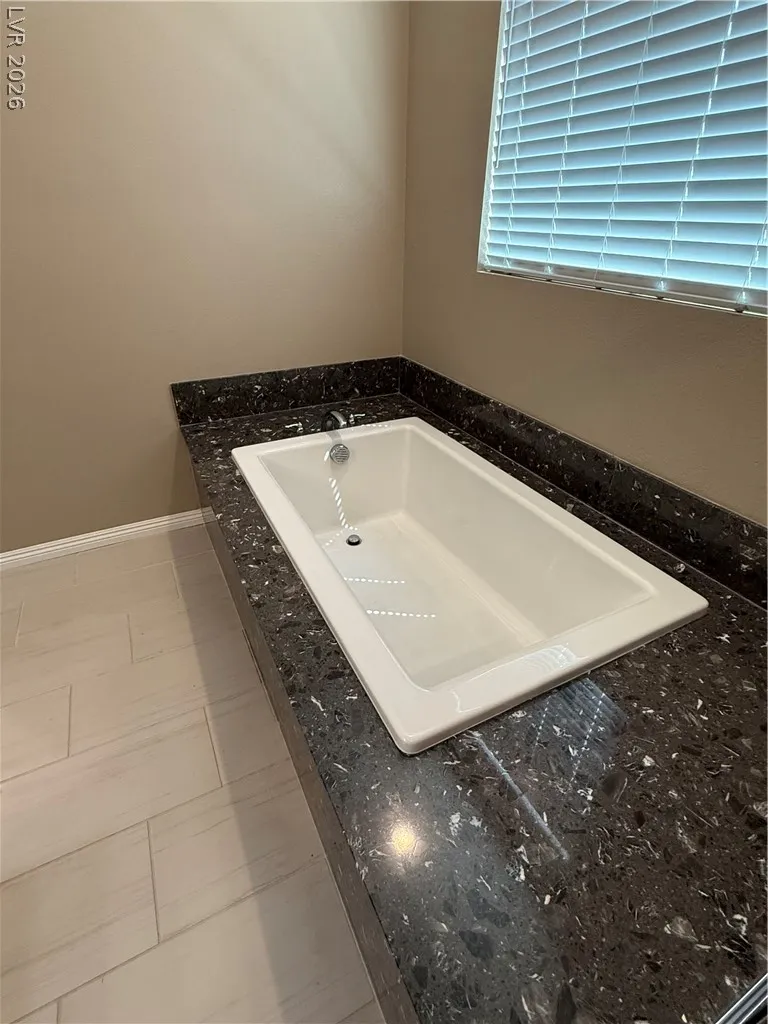 921 Riverlawn Place Las Vegas, NV 89138