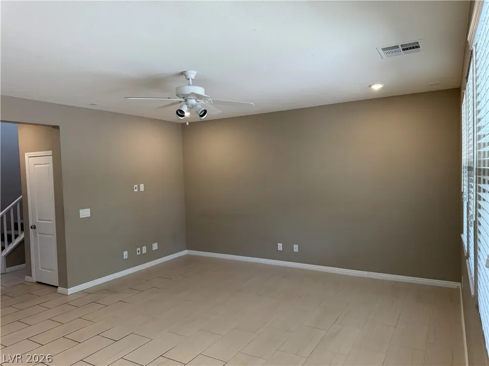 921 Riverlawn Place Las Vegas, NV 89138