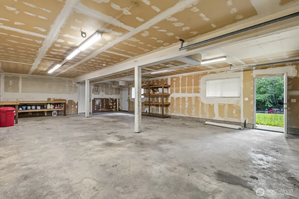 871 NE LARSON BLVD Belfair, WA 98528