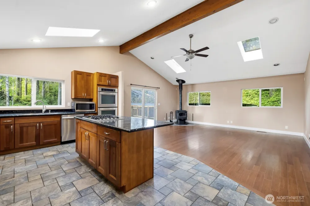 871 NE LARSON BLVD Belfair, WA 98528