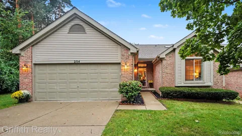 204 Texknoll Court