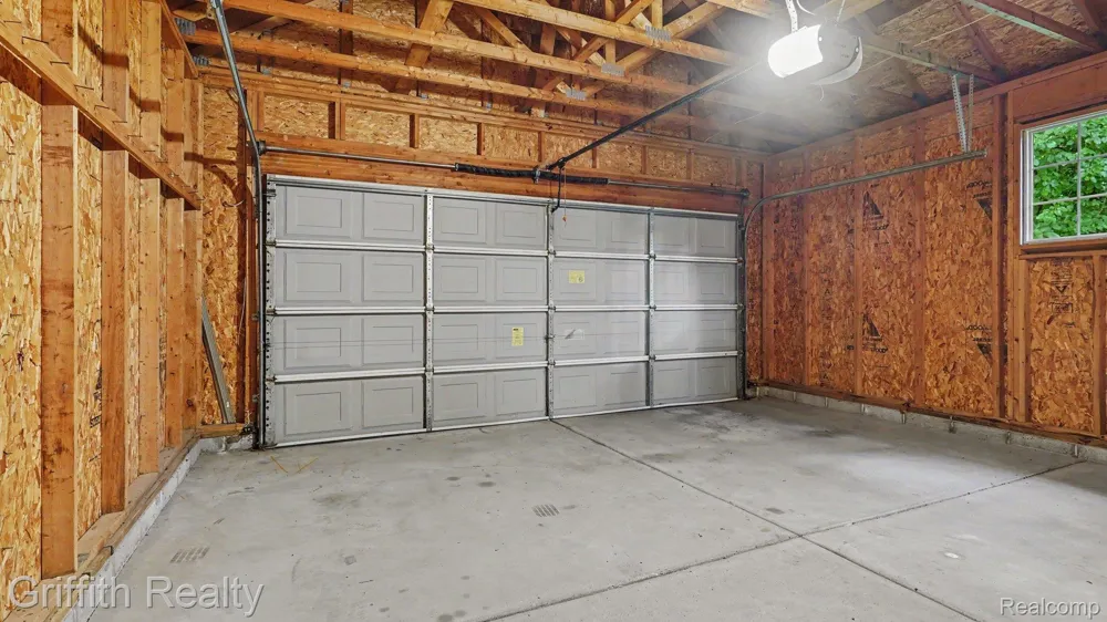 204 Texknoll Court Brighton City, MI 48116