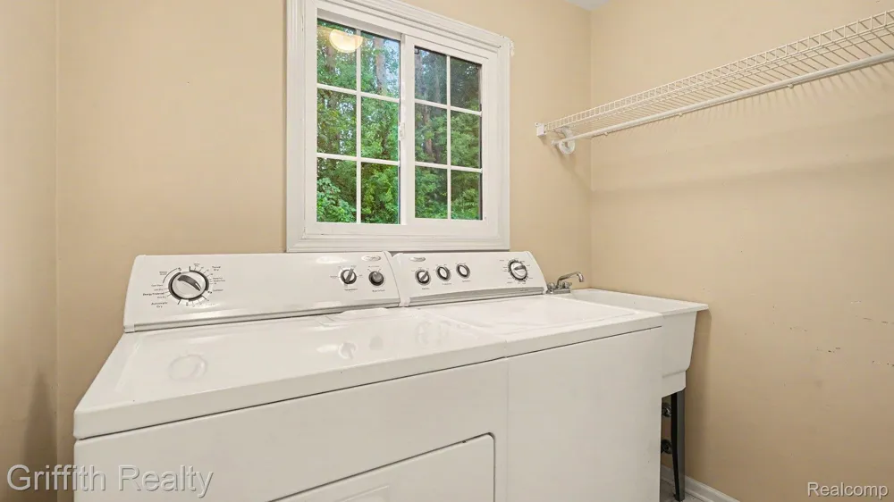 204 Texknoll Court Brighton City, MI 48116