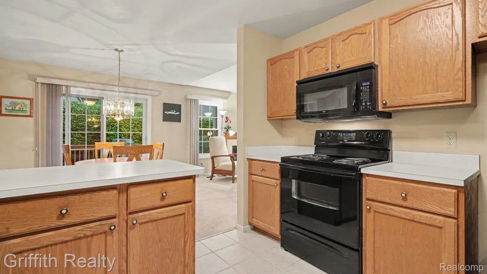 204 Texknoll Court Brighton City, MI 48116