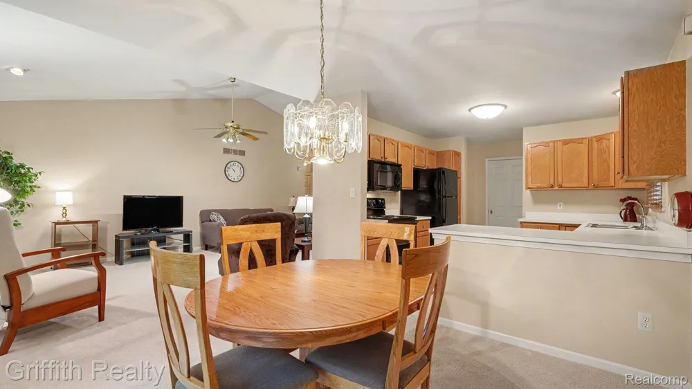 204 Texknoll Court Brighton City, MI 48116