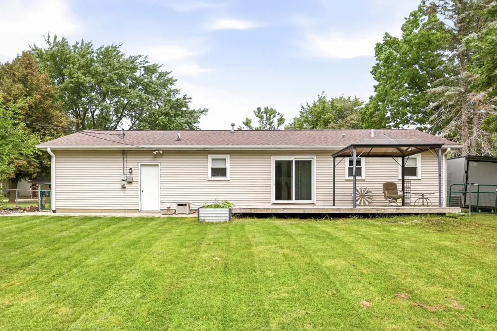 721 Richard Street Vassar City, MI 48768