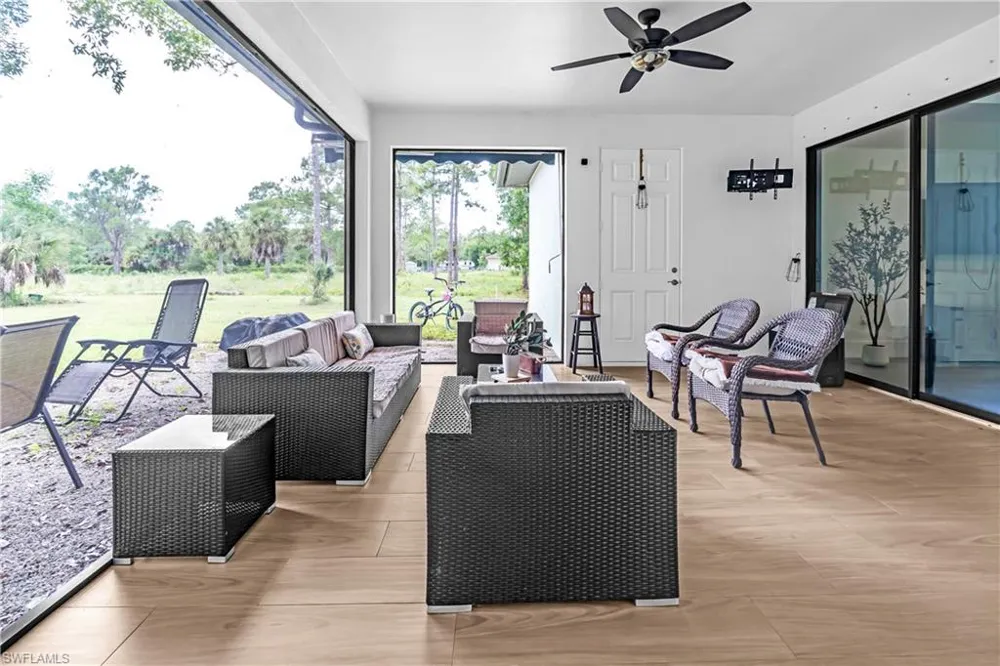 3682 12th Avenue NE Naples, FL 34120