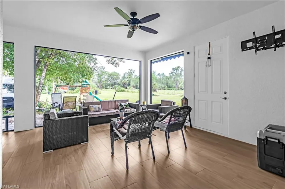 3682 12th Avenue NE Naples, FL 34120