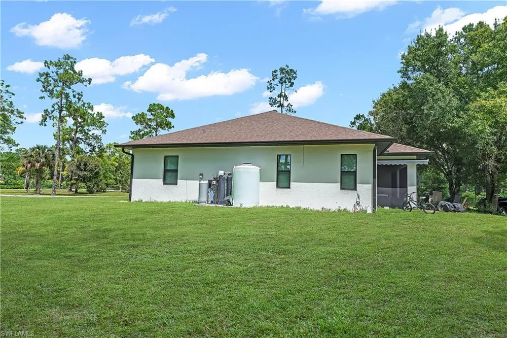 3682 12th Avenue NE Naples, FL 34120