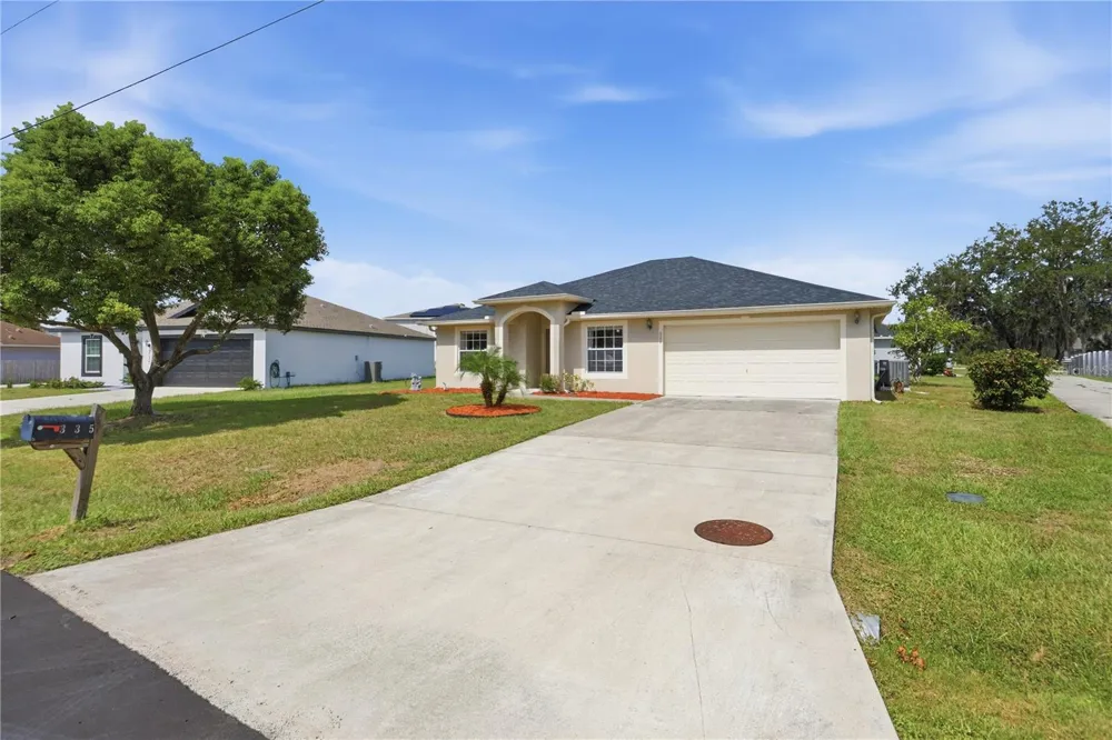 335 ERIE COURT Kissimmee, FL 34759