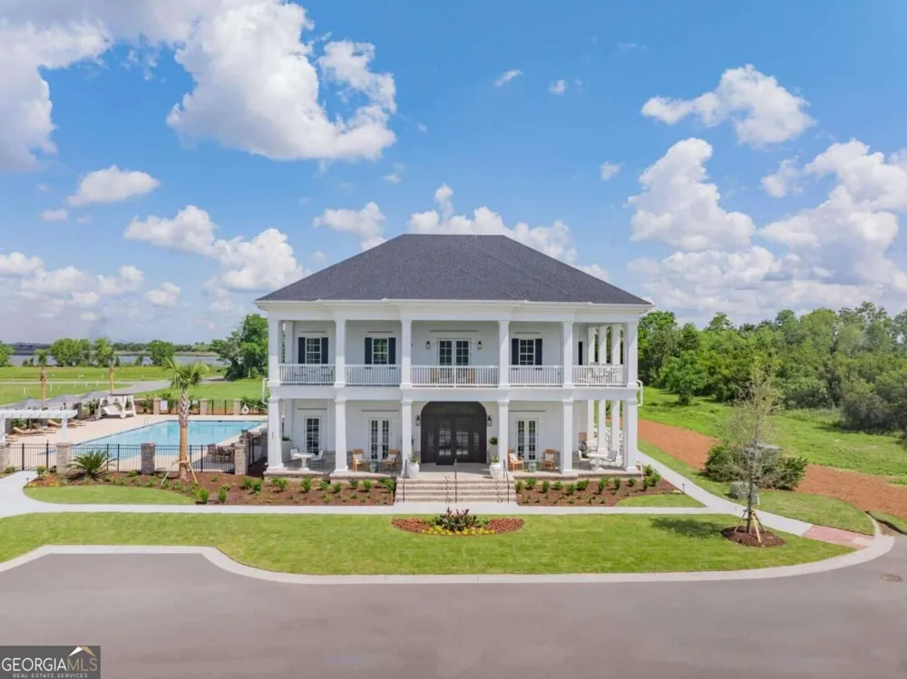 133 Reserve CIR Savannah, GA 31401