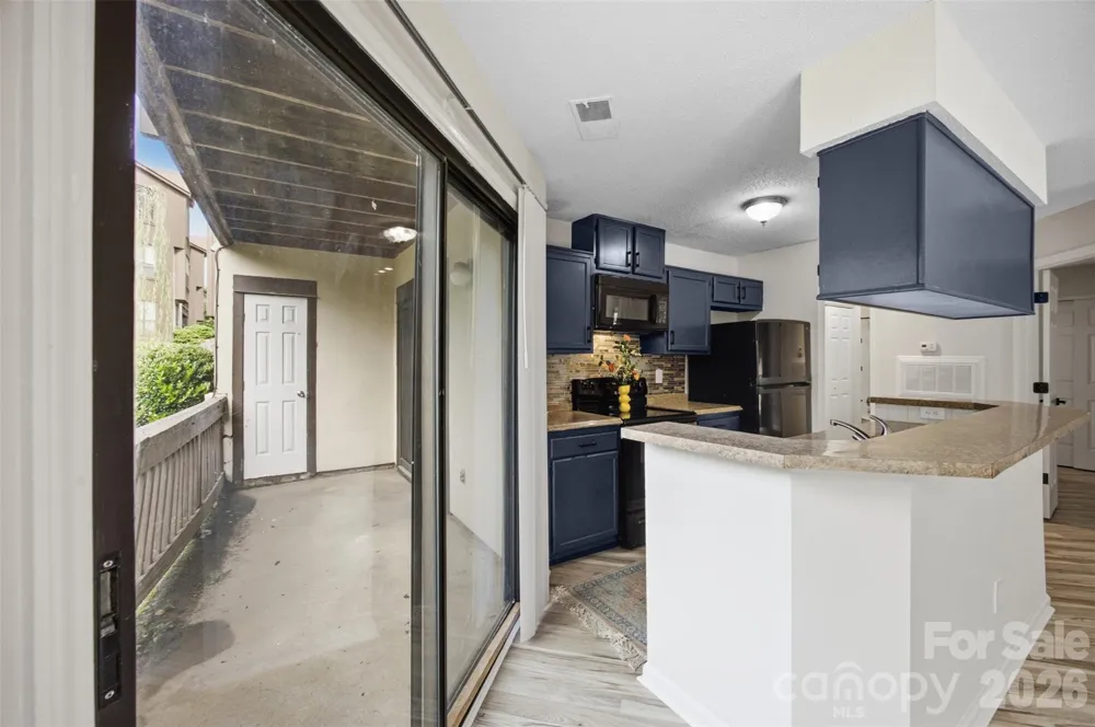 8157 Cedar Glen Drive Charlotte, NC 28212