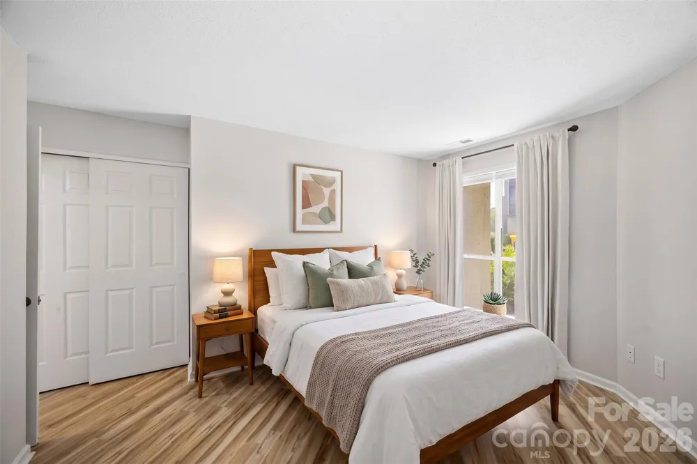8157 Cedar Glen Drive Charlotte, NC 28212