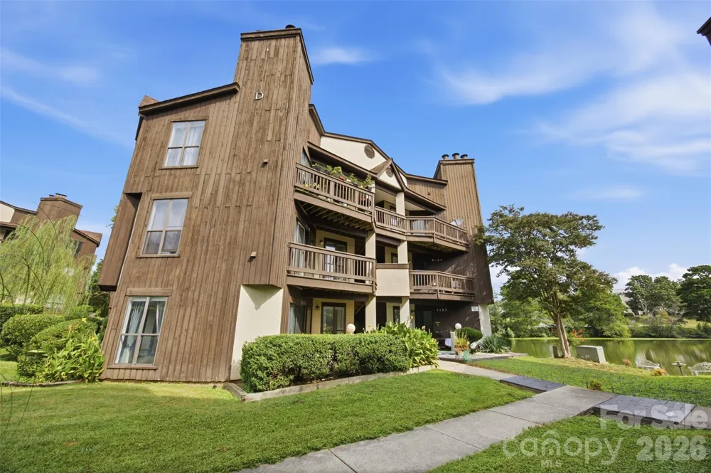 8157 Cedar Glen Drive Charlotte, NC 28212