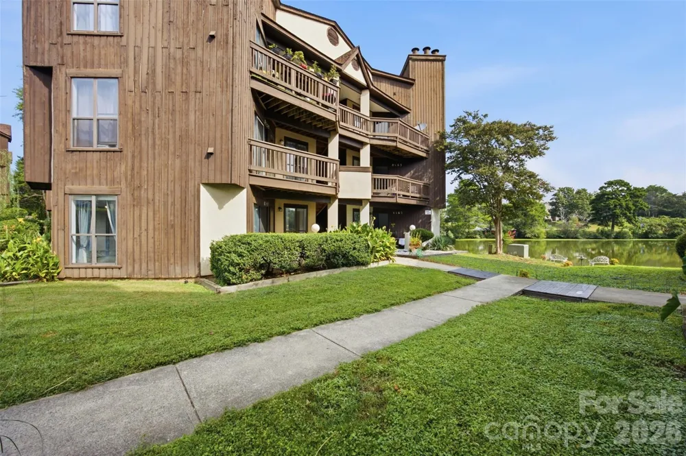 8157 Cedar Glen Drive Charlotte, NC 28212