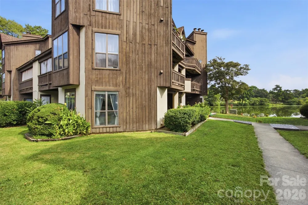 8157 Cedar Glen Drive Charlotte, NC 28212