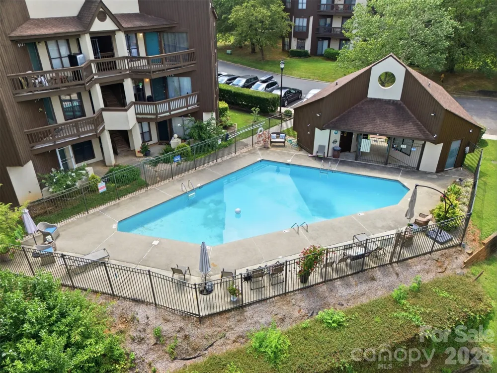 8157 Cedar Glen Drive Charlotte, NC 28212