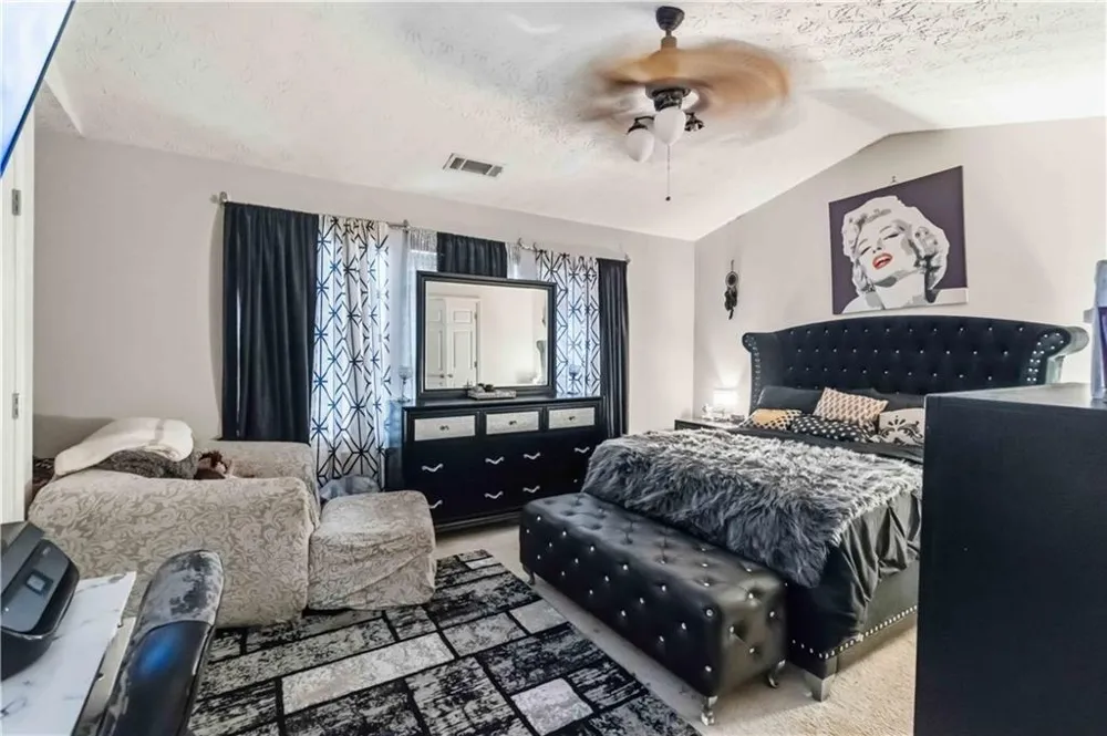 2782 Snapfinger Manor Decatur, GA 30035