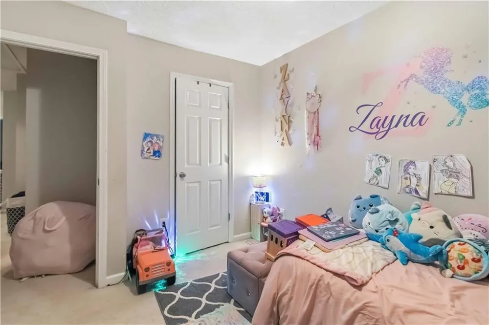 2782 Snapfinger Manor Decatur, GA 30035