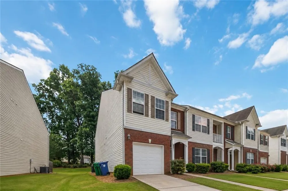 2782 Snapfinger Manor Decatur, GA 30035