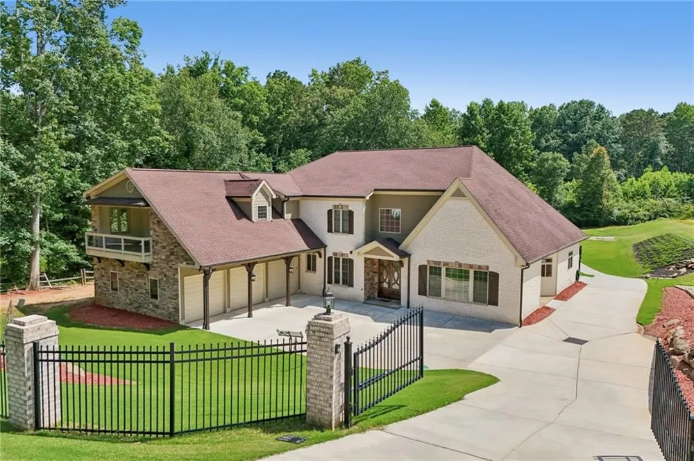 3944 Hamilton Mill Road Buford, GA 30519