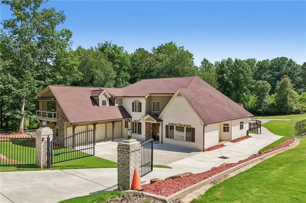 3944 Hamilton Mill Road Buford, GA 30519