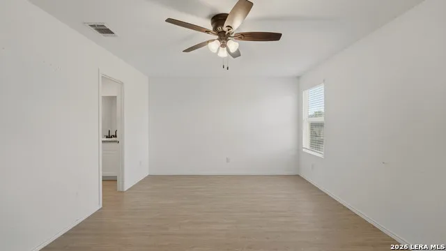 9942 DICKET MEAD RD San Antonio, TX 78254