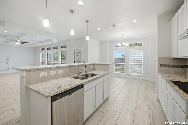 2560 Windle Ln Seguin, TX 78155