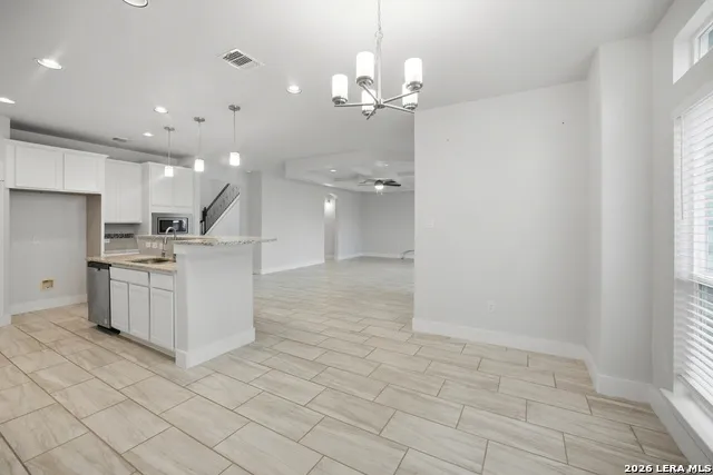 2560 Windle Ln Seguin, TX 78155