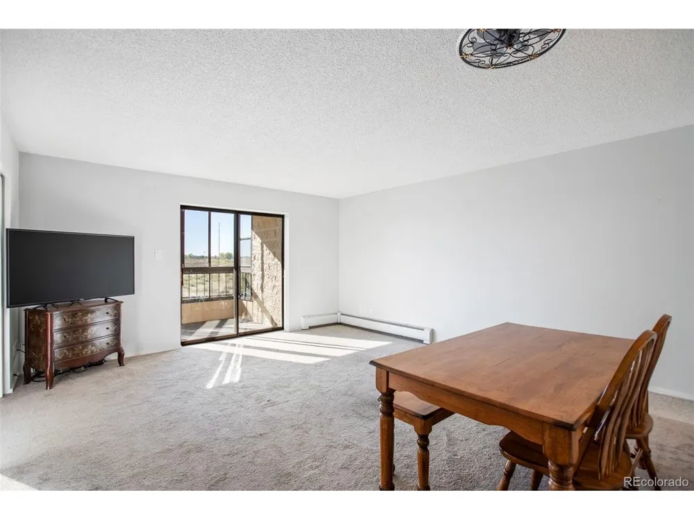 13850 E Marina Drive #211 Aurora, CO 80014
