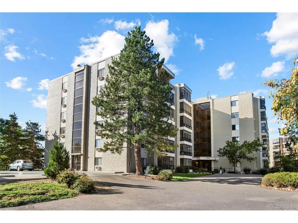 13850 E Marina Drive #211 Aurora, CO 80014