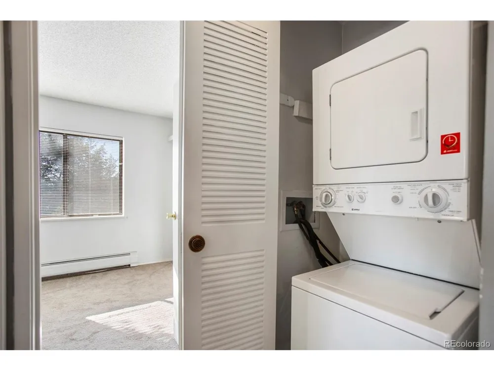 13850 E Marina Drive #211 Aurora, CO 80014
