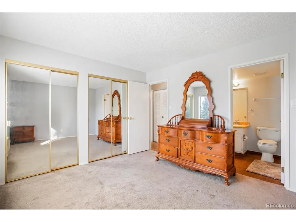 13850 E Marina Drive #211 Aurora, CO 80014