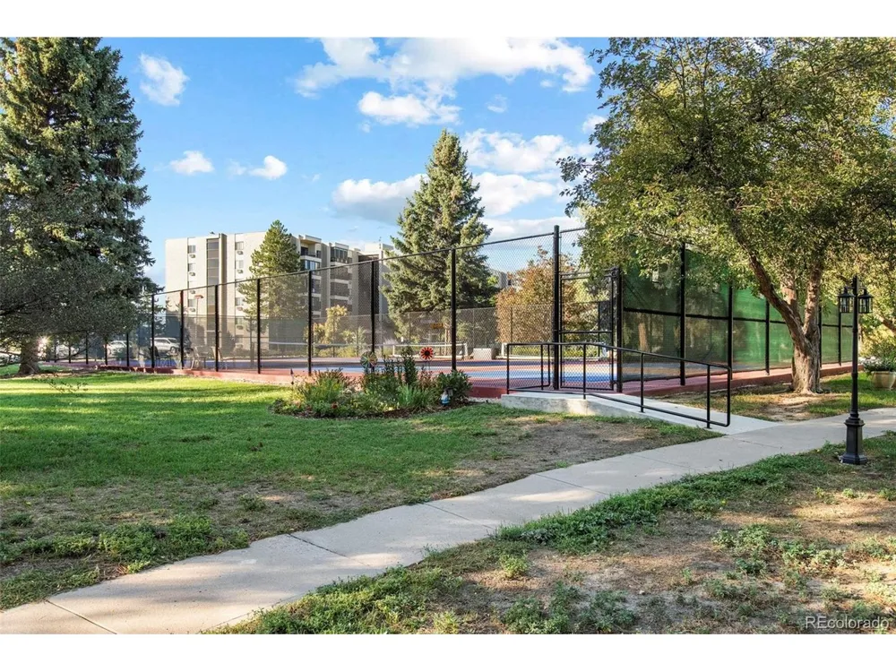 13850 E Marina Drive #211 Aurora, CO 80014