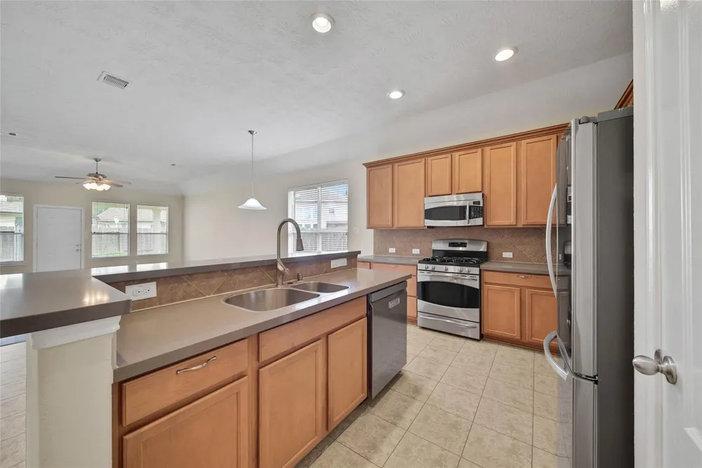 21839 Leigh Creek Drive Spring, TX 77388