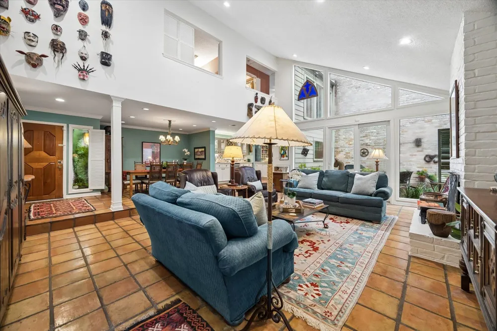 10823 Pepper Lane Houston, TX 77079