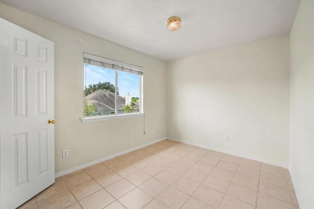 9315 Dewmont Lane Houston, TX 77070